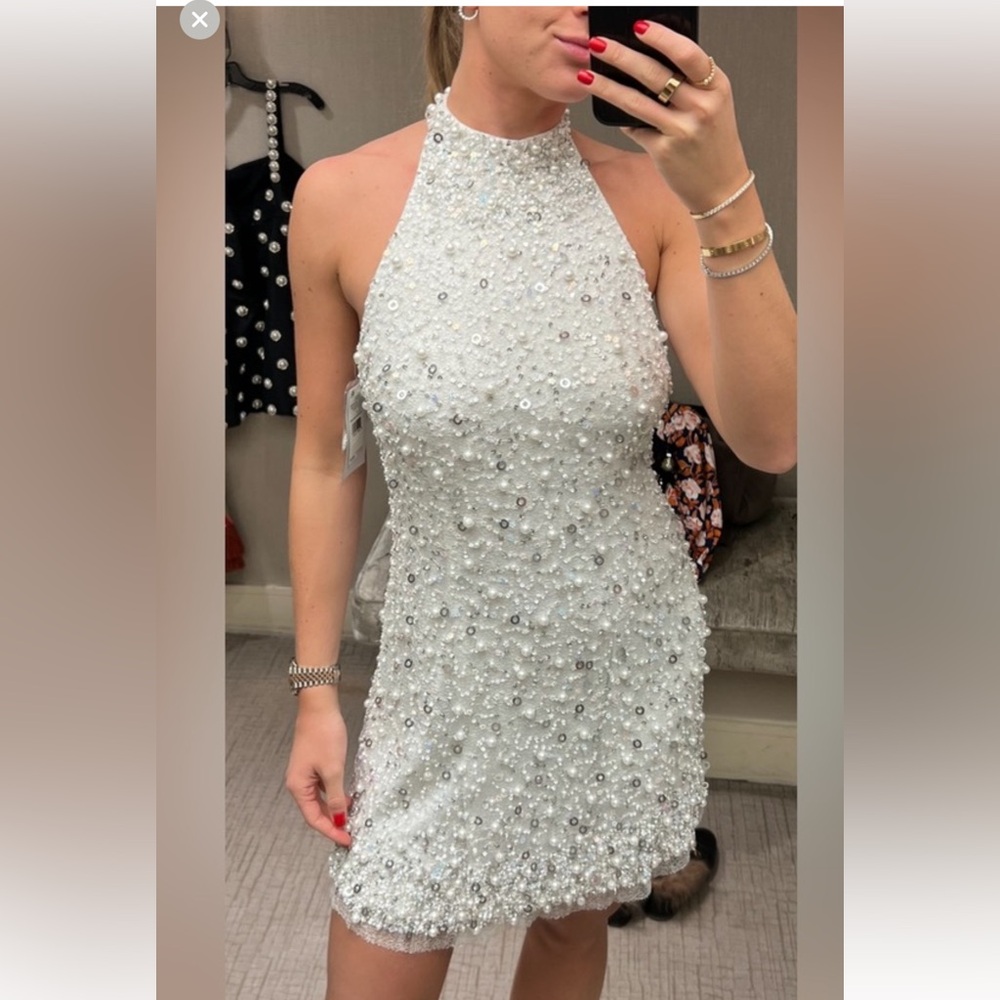 Aiden MATTOX white dress new with tag